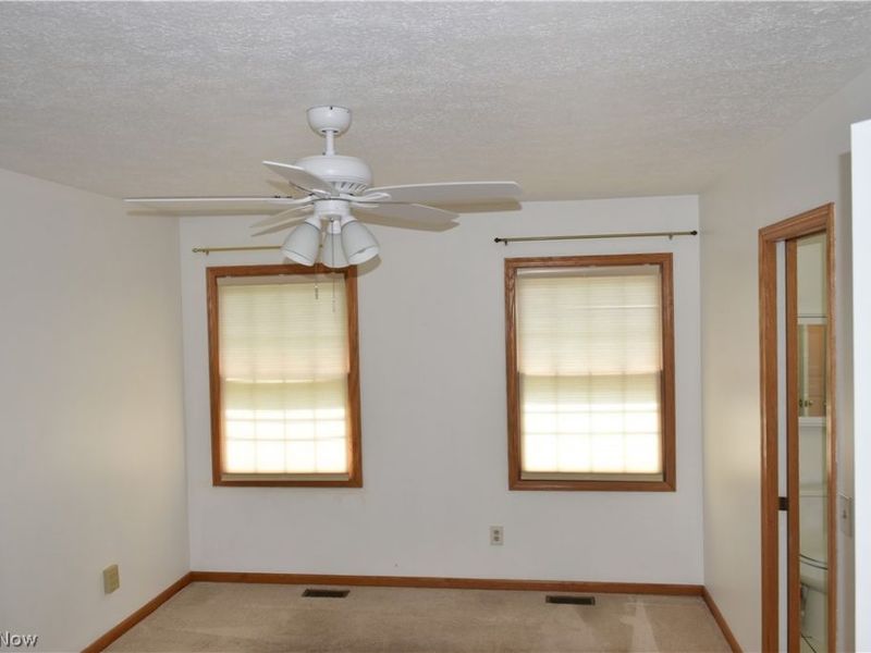 7070 NW Bentley Street NW, Massillon, OH 44646 Photo 12