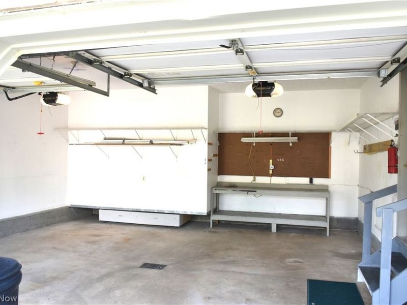 7070 NW Bentley Street NW, Massillon, OH 44646 Photo 5