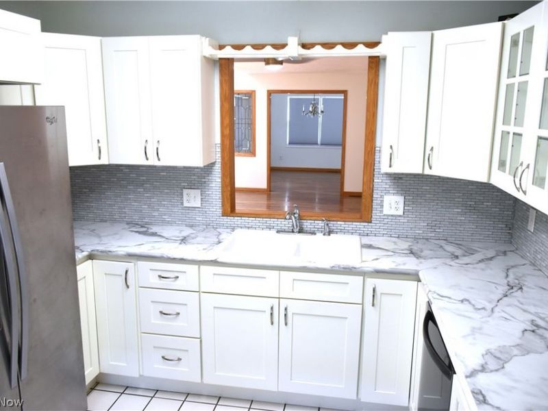 7070 NW Bentley Street NW, Massillon, OH 44646 Photo 5