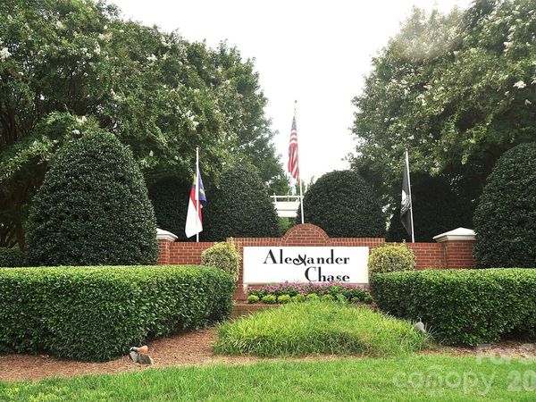 16648 E Amberside Road , Cornelius, NC 28031
