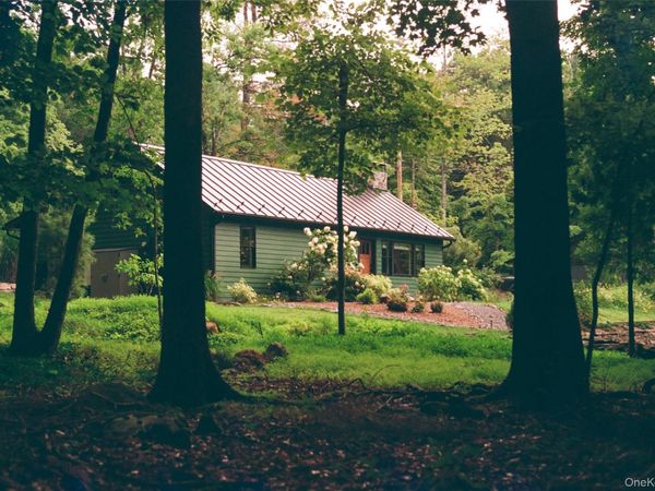 21 Vandermark Road , Woodstock, NY 12498