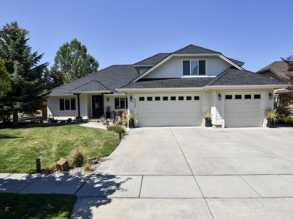 3339 NE Sandalwood Drive, Bend, OR 97701