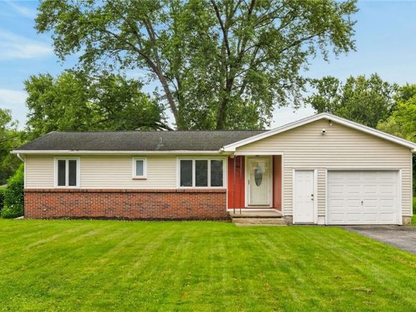 89 Scheg Ter, Rochester, NY 14624