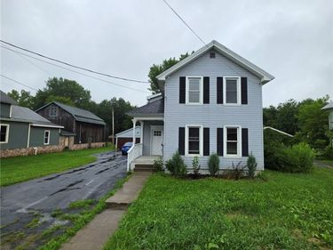 12 Main Street , Philadelphia, NY 13673