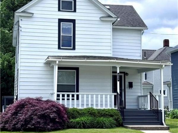 303 7th Street, Watkins Glen, NY 14891