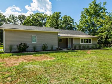 617 Dewitt Road , Webster, NY 14580