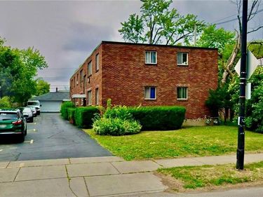 130 Sanders Road , Buffalo, NY 14216