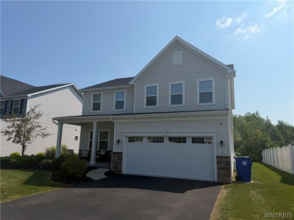 100 Lynette Lane , Amherst, NY 14228
