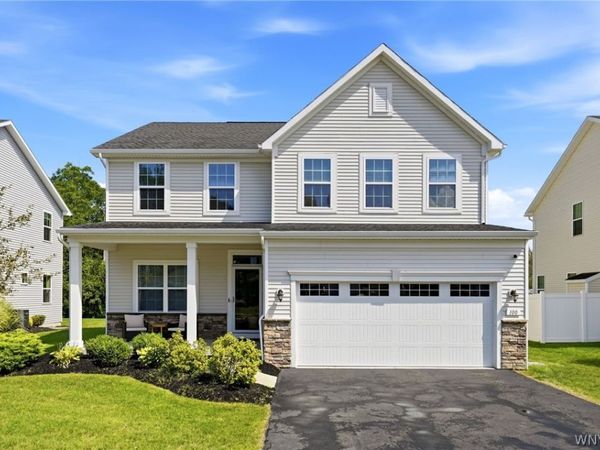100 Lynette Lane, Amherst, NY 14228