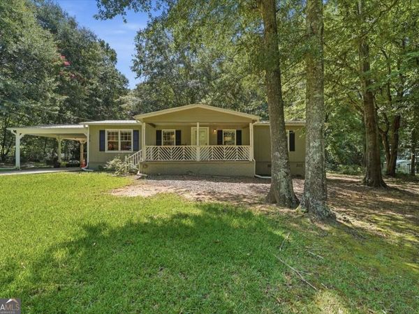 215 Hoke Street, Maysville, GA 30558