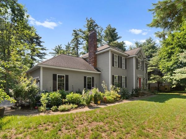 705 Main St, Acton, MA 01720