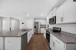 450 Delahays Road  photo 4