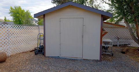 717 Lassen Way, Gardnerville, NV 89460 Photo