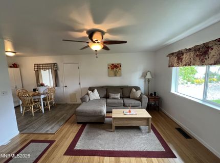 717 Lassen Way, Gardnerville, NV 89460 Photo