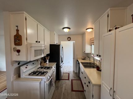 717 Lassen Way, Gardnerville, NV 89460 Photo