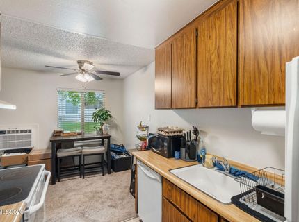 400 S Saliman Road, Unit APT 63, Carson City, NV 89701 Photo