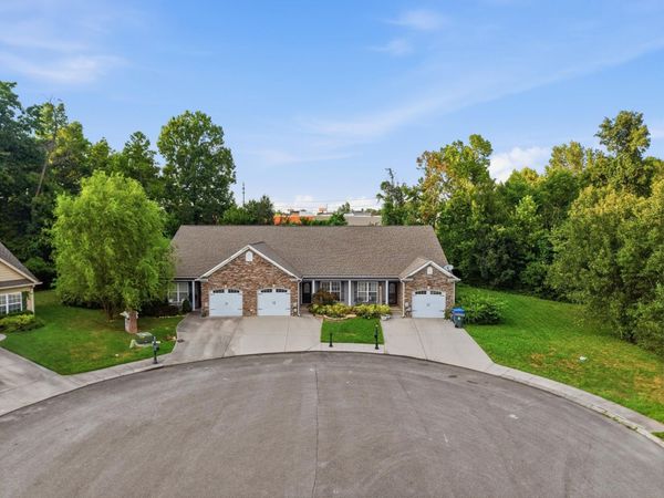 7685 Magnolia Leaf Lane , Chattanooga, TN 37421
