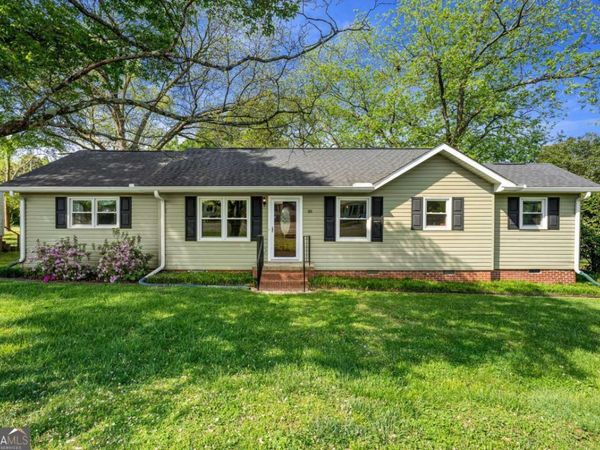 810 Benson Street, Hartwell, GA 30643