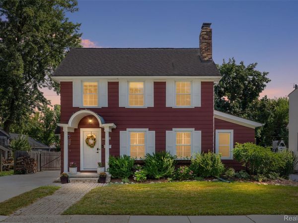 1208 Villa Road, Birmingham, Mi 48009