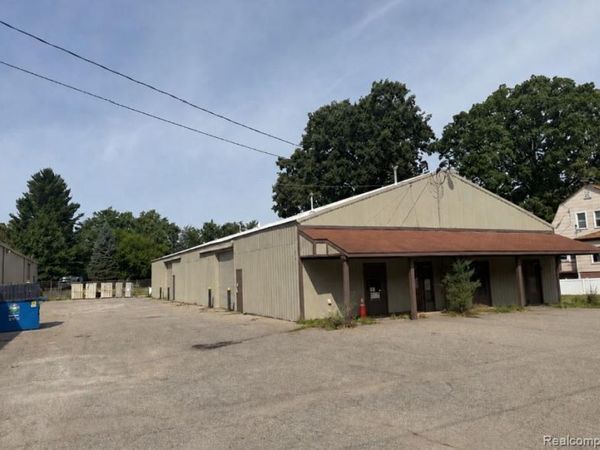 7257 N Dort Highway, Genesee Township, Mi 48458