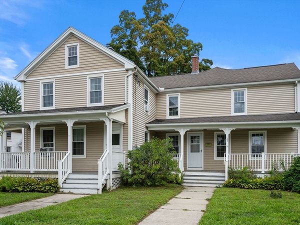 23-25 High St, Easthampton, MA 01027