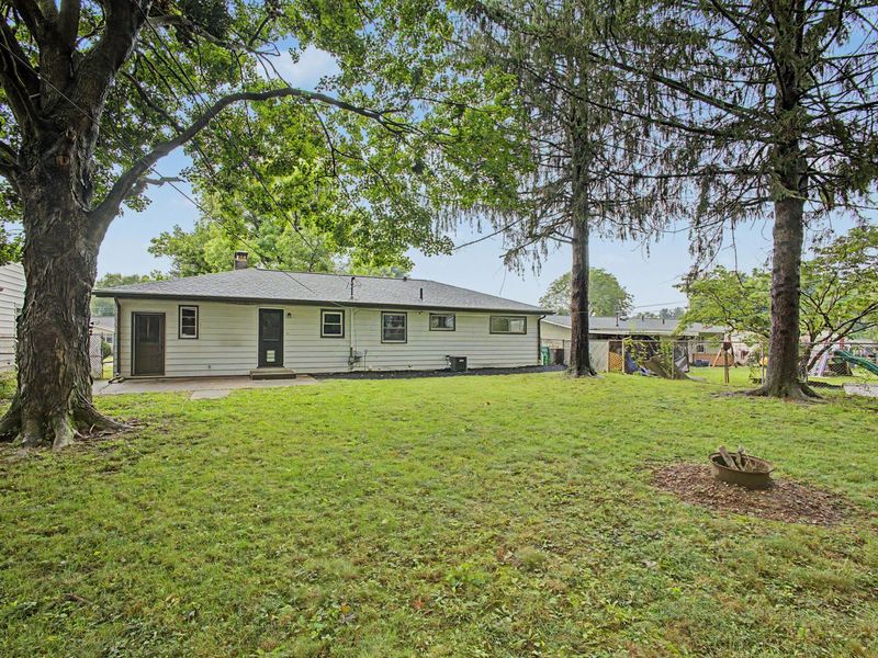 674 Karen Parkway , Newark, OH 43055 Photo 22