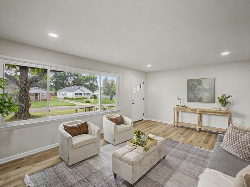 674 Karen Parkway , Newark, OH 43055 Photo 5