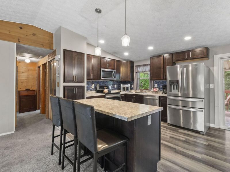 215 Greenlake Street, Galloway, OH 43119 Photo 5