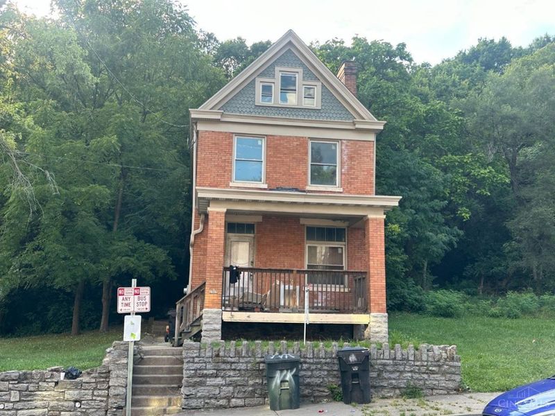 2307 Vine Street, Cincinnati, OH 45219 Photo 1