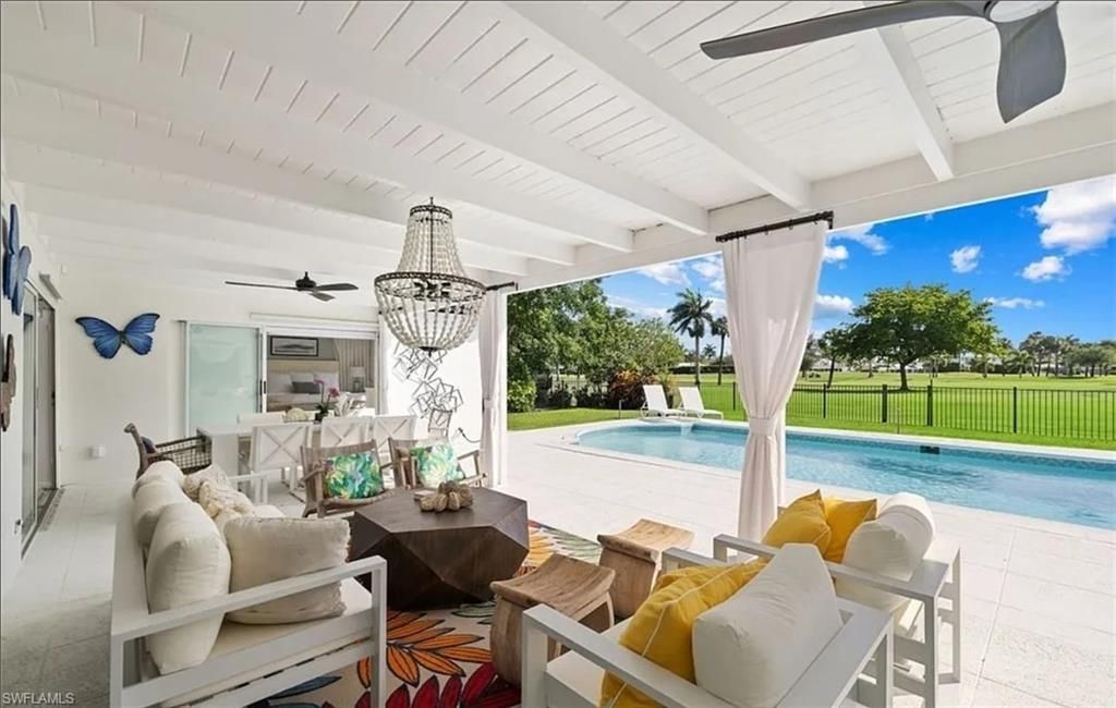 2728 Crayton Rd, Naples, FL 34103 Photo