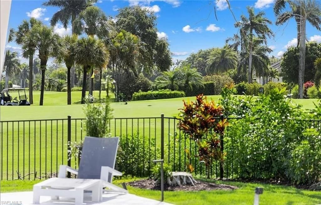 2728 Crayton Rd, Naples, FL 34103 Photo