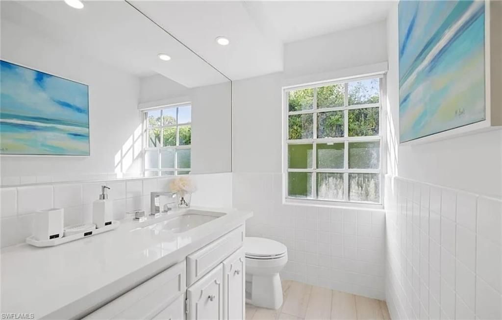 2728 Crayton Rd, Naples, FL 34103 Photo