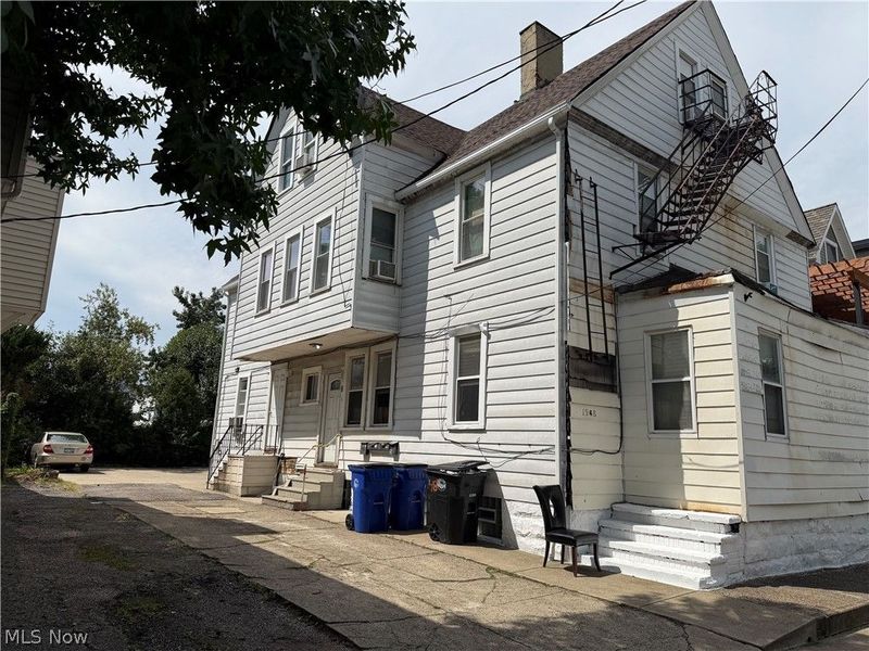 1946 E 124th Place , Cleveland, OH 44106 Photo 1
