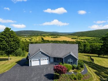 2671 Case Hill Road, La Fayette, NY 13084