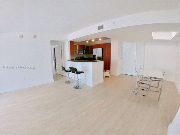 3232 SW 22nd St , Unit 1708, Miami, FL 33145