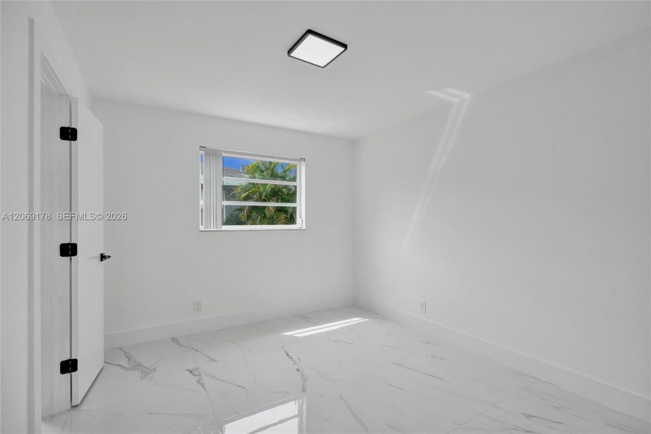 1220 NE 8th St, Pompano Beach, FL 33060 Photo