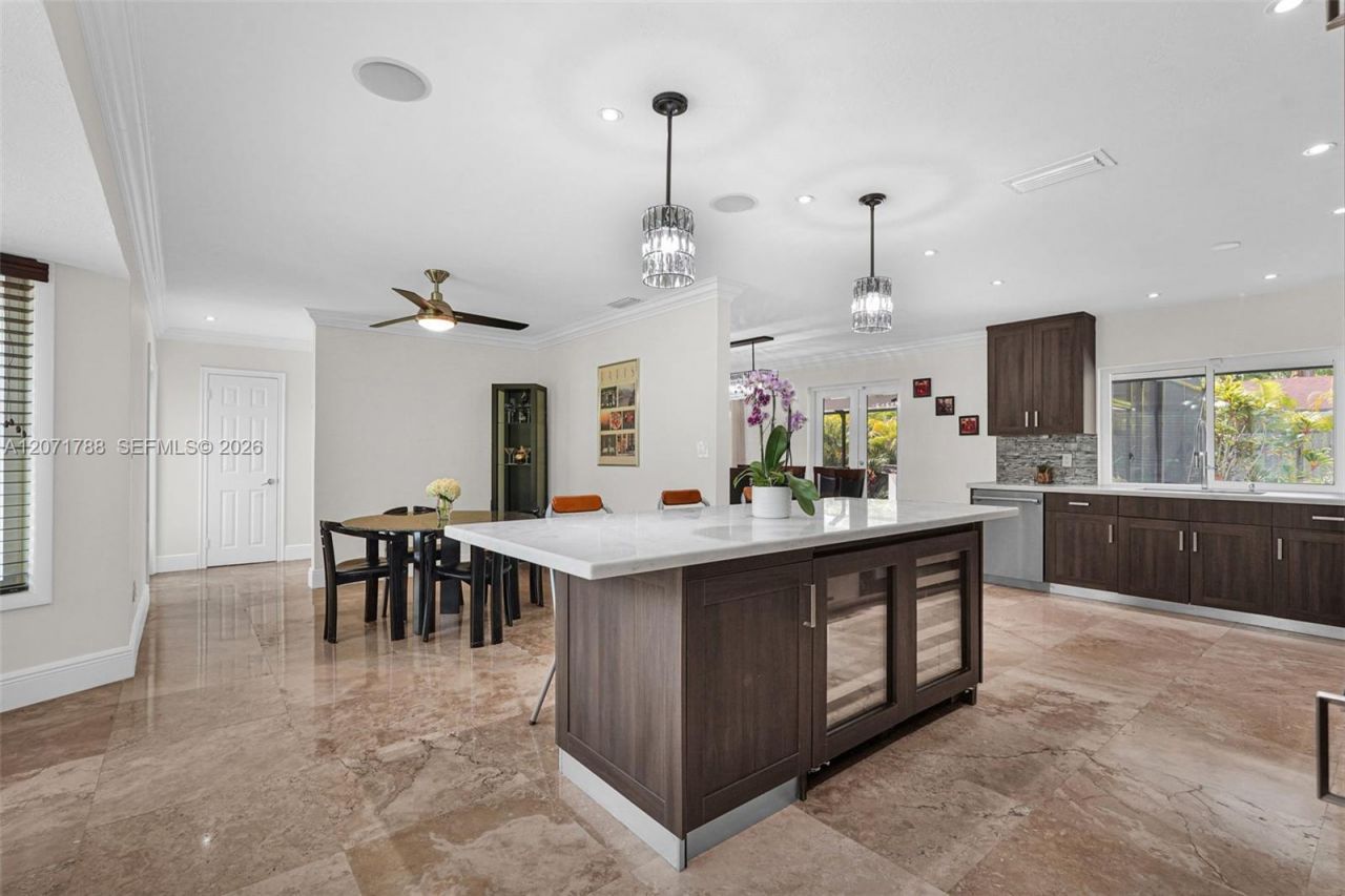 8520 SW 151st Street , Palmetto Bay, FL 33158 Photo