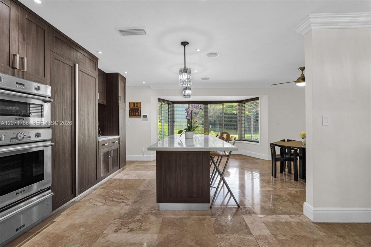 8520 SW 151st Street , Palmetto Bay, FL 33158 Photo