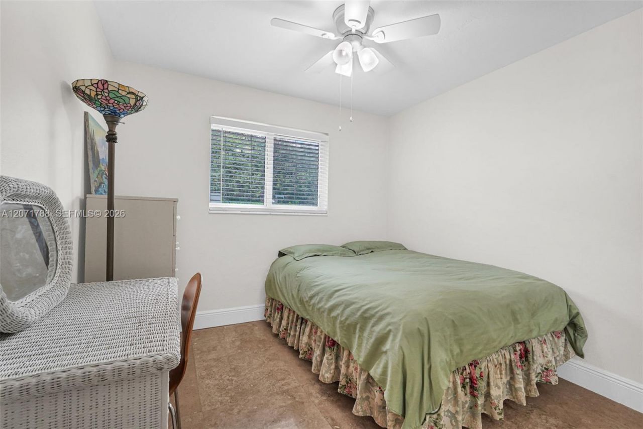 8520 SW 151st Street , Palmetto Bay, FL 33158 Photo