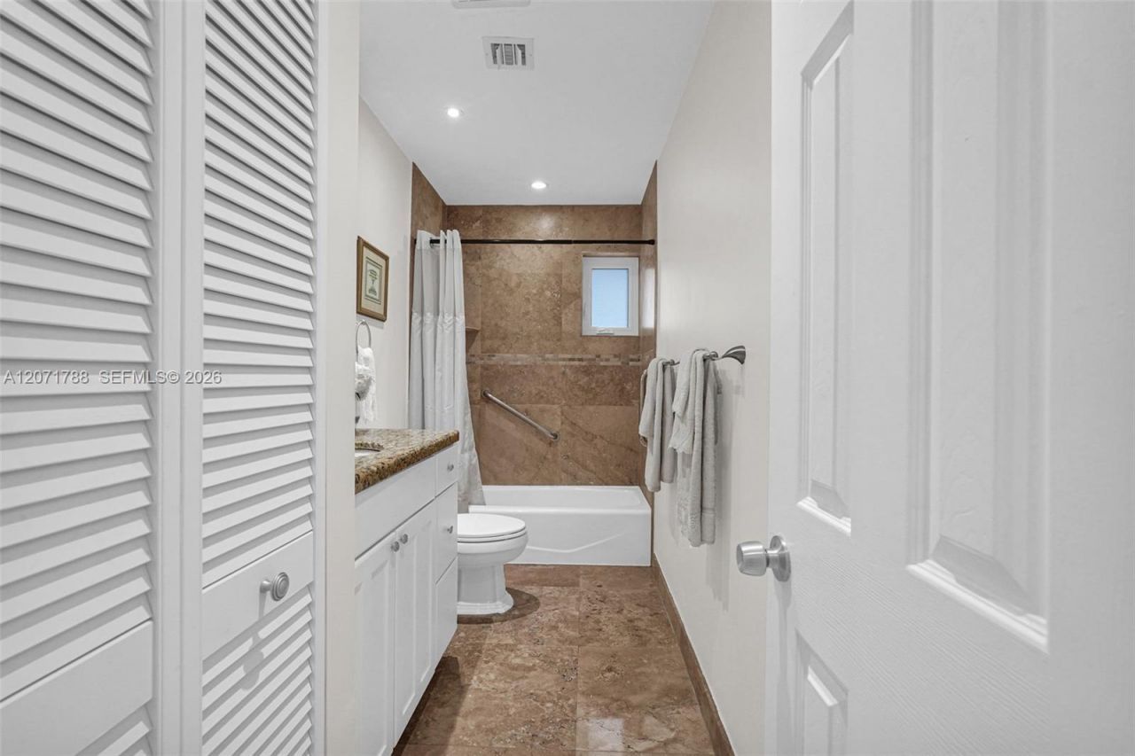 8520 SW 151st Street , Palmetto Bay, FL 33158 Photo