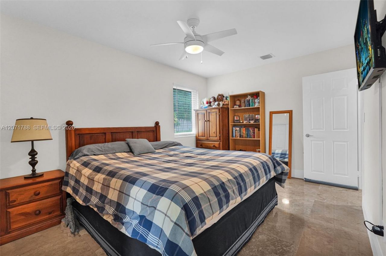 8520 SW 151st Street , Palmetto Bay, FL 33158 Photo