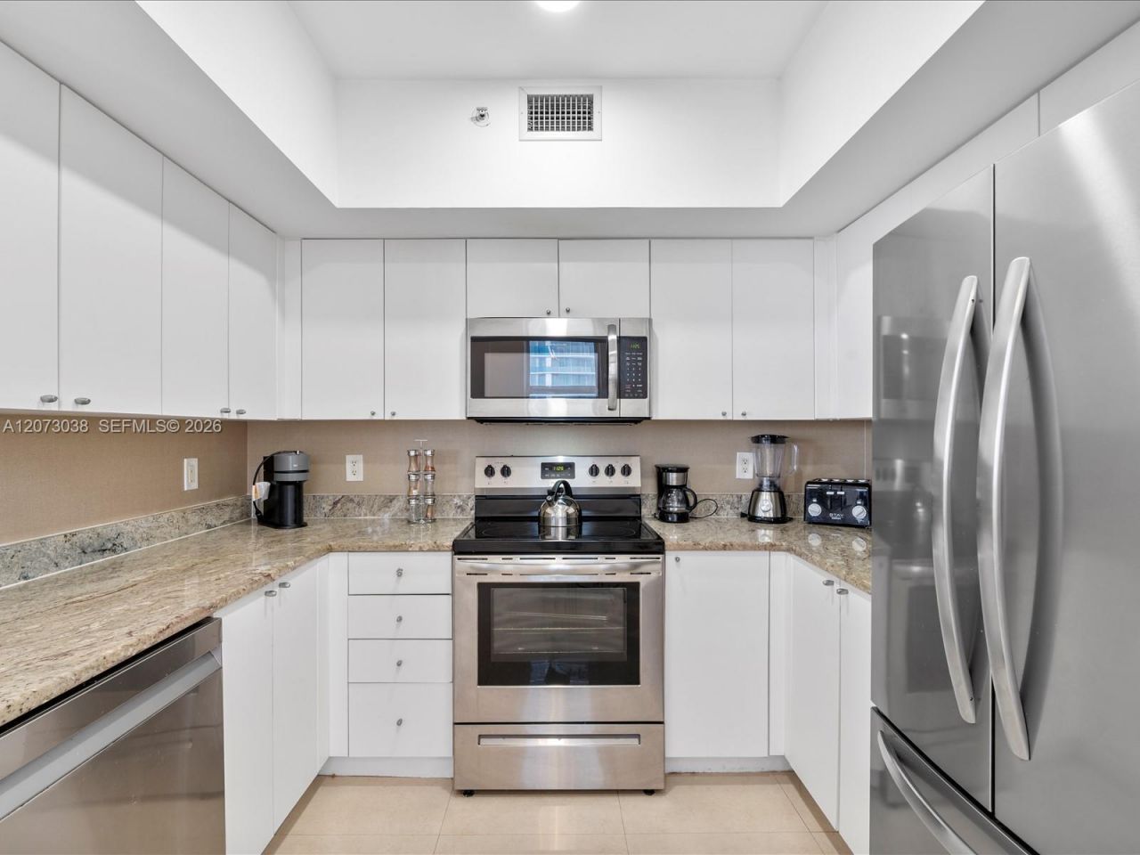 17375 Collins Ave , Unit 808, Sunny Isles Beach, FL 33160 Photo