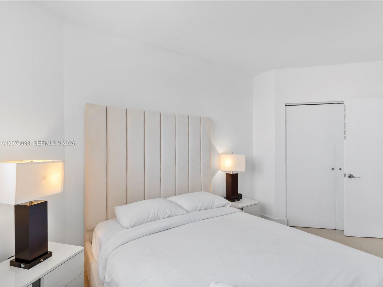 17375 Collins Ave , Unit 808, Sunny Isles Beach, FL 33160 Photo