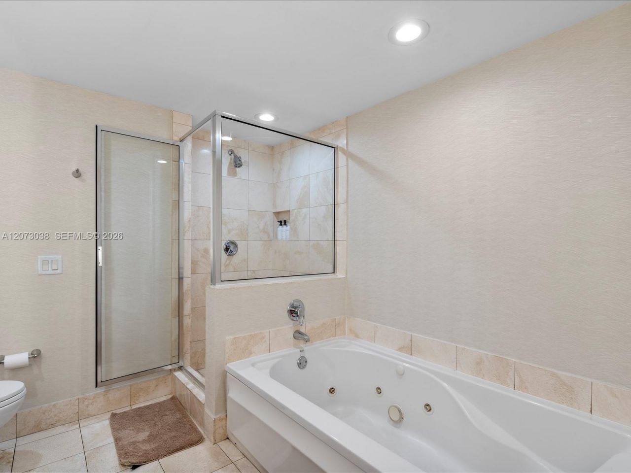 17375 Collins Ave , Unit 808, Sunny Isles Beach, FL 33160 Photo