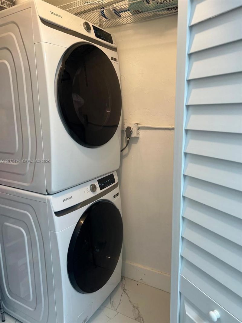 9273 Collins Ave , Unit 606, Surfside, FL 33154 Photo