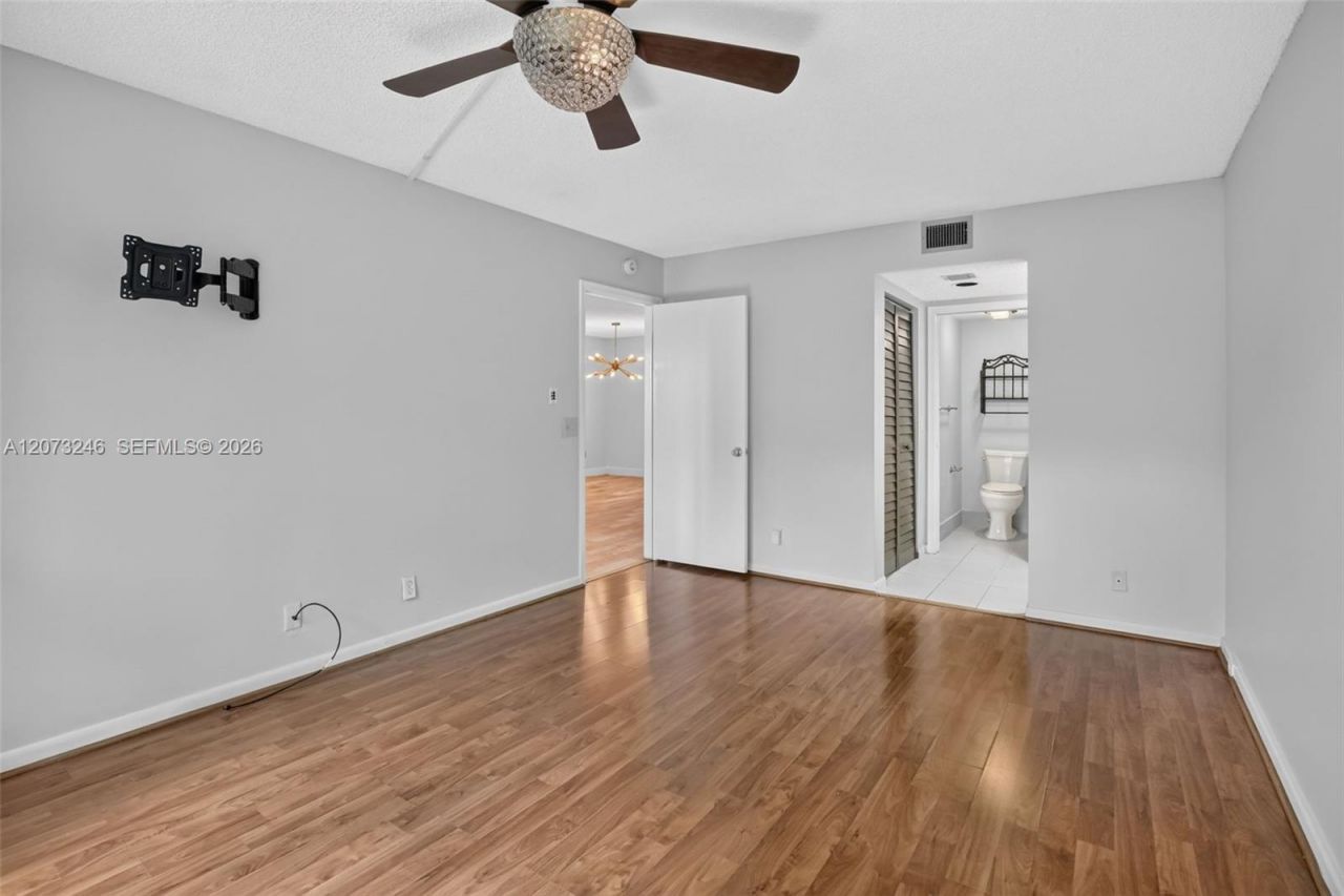 900 SW 125th Way , Unit 105R, Pembroke Pines, FL 33027 Photo