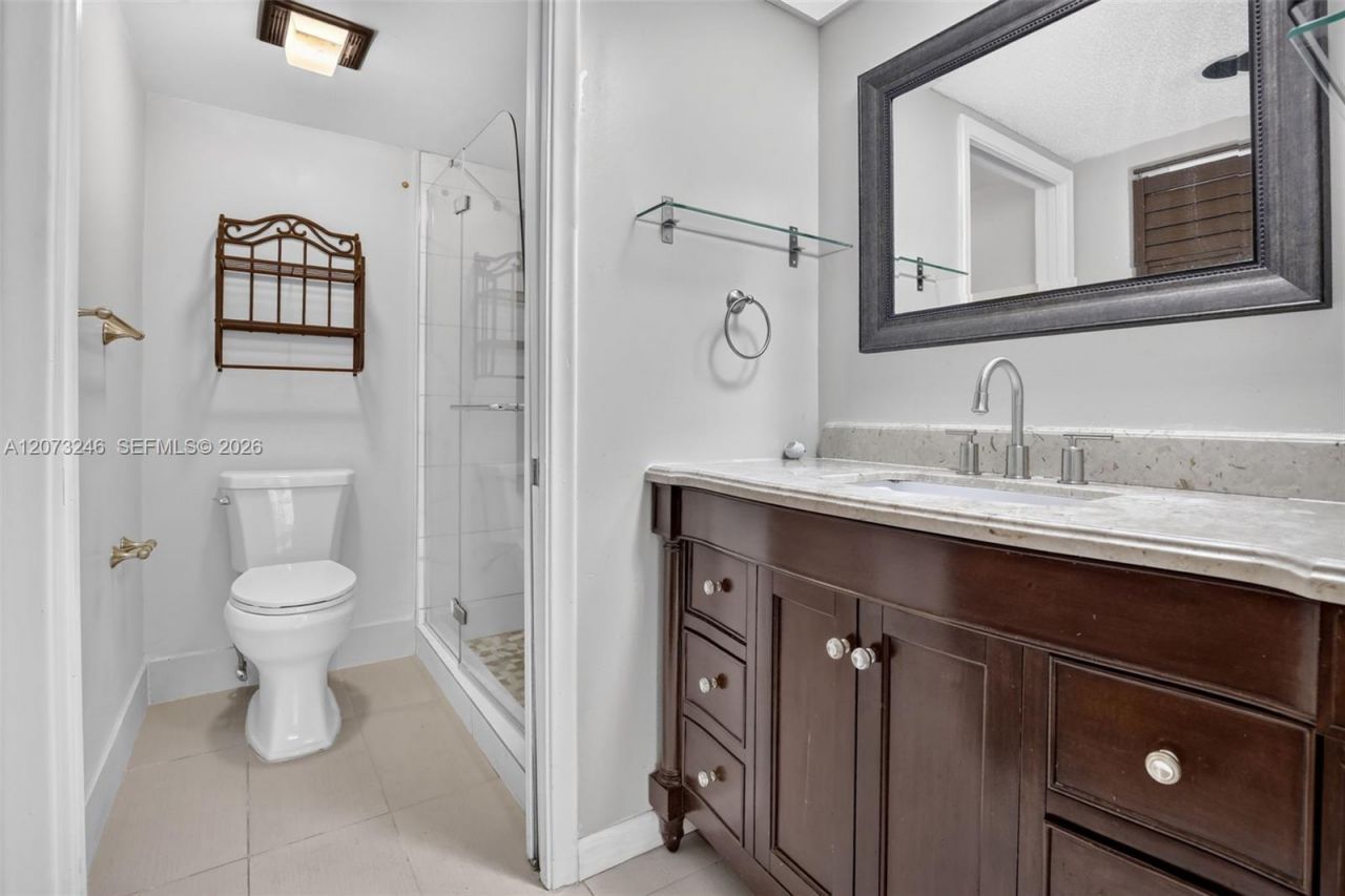 900 SW 125th Way , Unit 105R, Pembroke Pines, FL 33027 Photo
