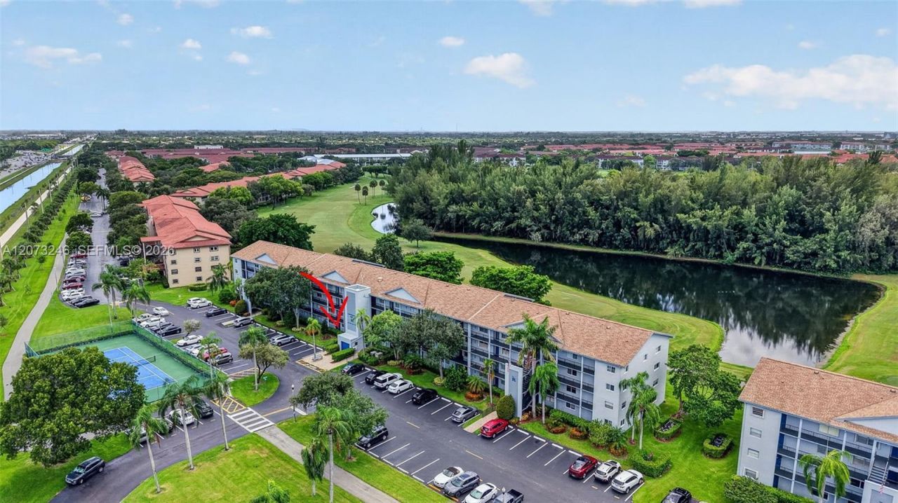 900 SW 125th Way , Unit 105R, Pembroke Pines, FL 33027 Photo