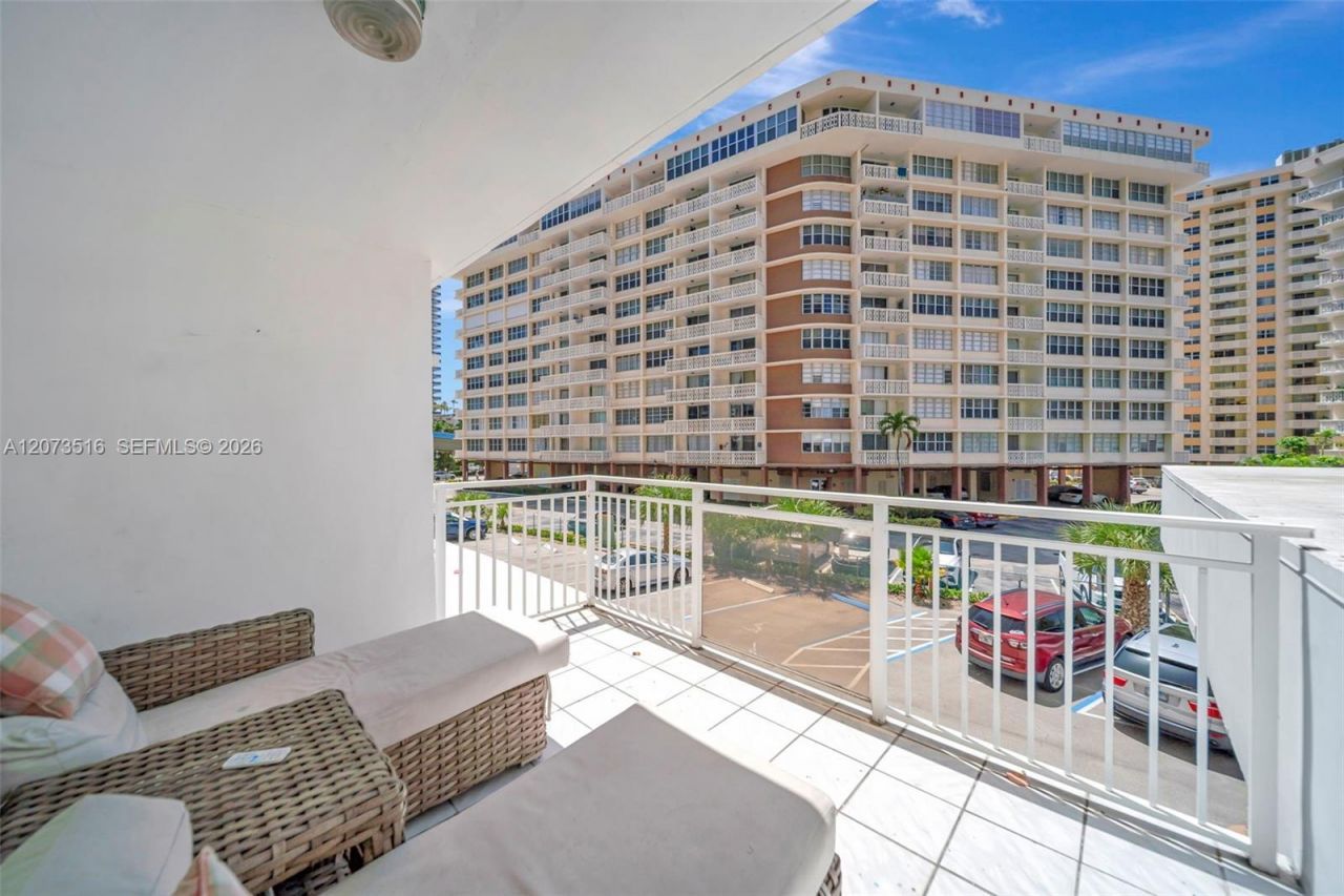 1801 S Ocean Dr , Unit 241, Hallandale Beach, FL 33009 Photo