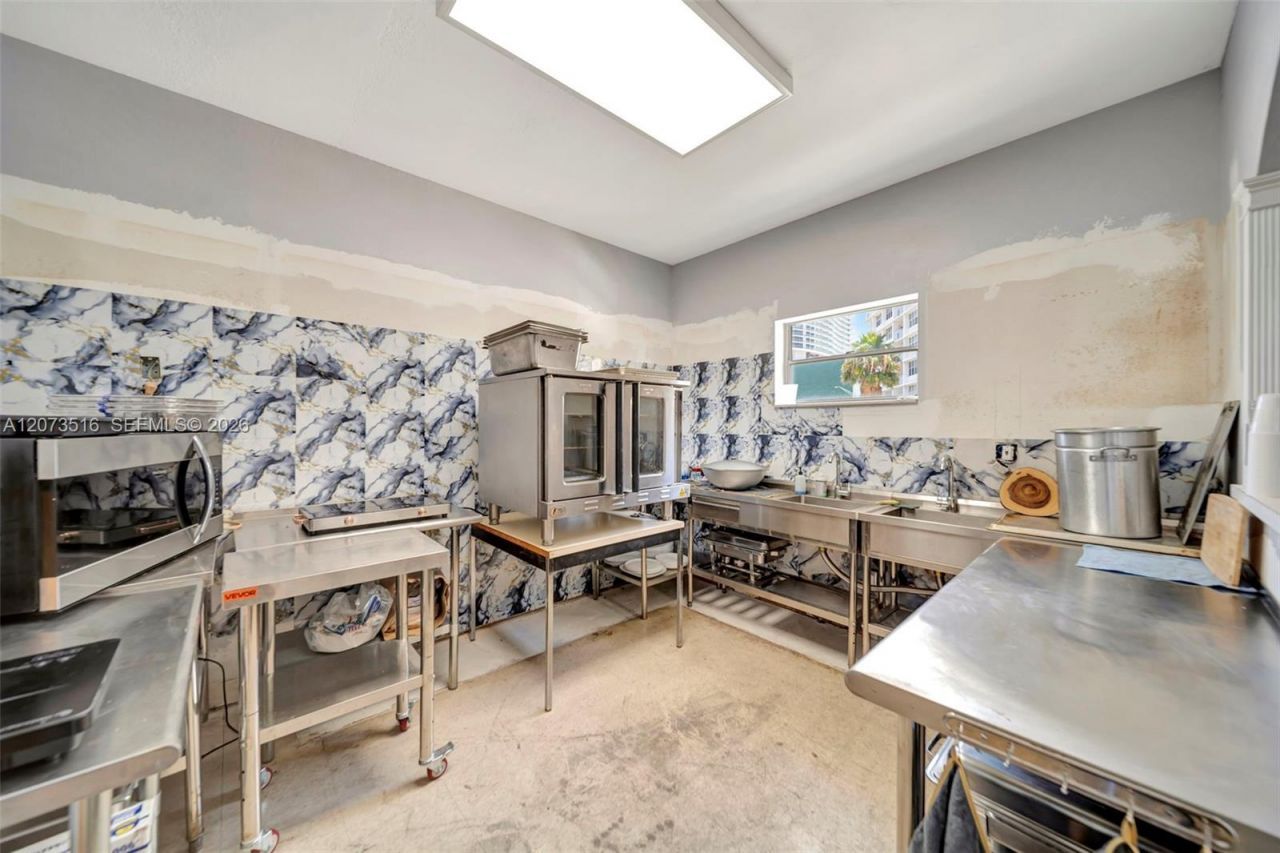 1801 S Ocean Dr , Unit 241, Hallandale Beach, FL 33009 Photo